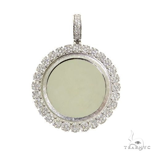 14K Gold Flower Frame Diamond Photo Pendant 67655 - Image 1