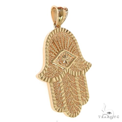 14K Gold Hamsa Pendant, photo 2 of 7