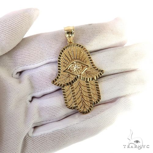 14K Gold Hamsa Pendant, photo 7 of 7