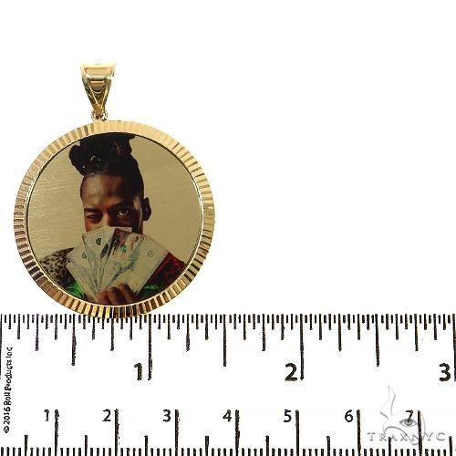14K Gold Photo Pedant 35mm, photo 5 of 7