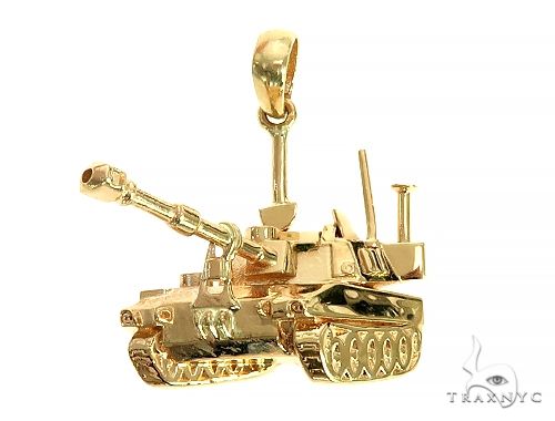 14K yellow gold battle tank pendant – detailed top-down sculptural view showing turret and track relief