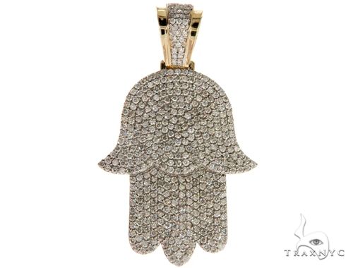 14K yellow gold Hamsa pendant encrusted with pave diamonds in detailed hand shape