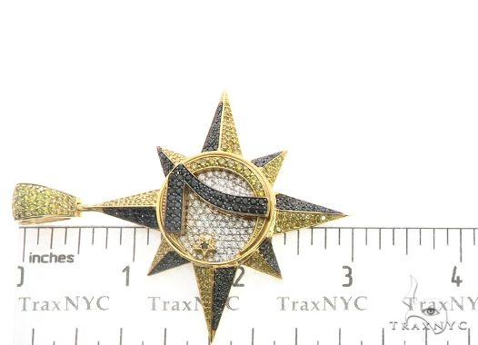 14K Gold Custom Universal Flag Diamond Star Pendant, photo 7 of 9