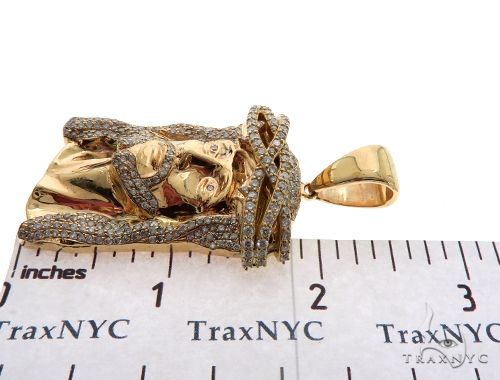 14K Yellow Gold Prong Diamond Jesus Piece, photo 7 of 8