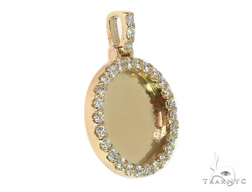 14K yellow gold round photo pendant with diamond halo and diamond-accented bail