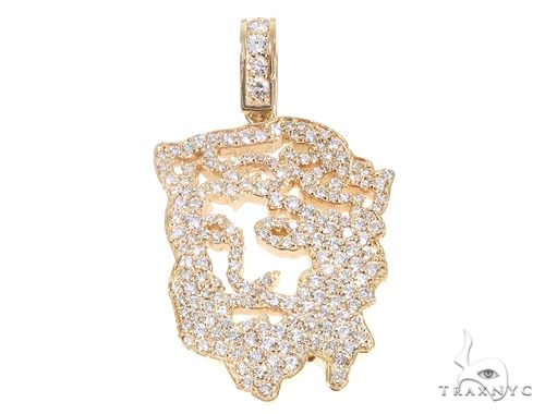 Diamond Jesus pendant in 14k yellow gold – front-facing relief detail with diamond accents