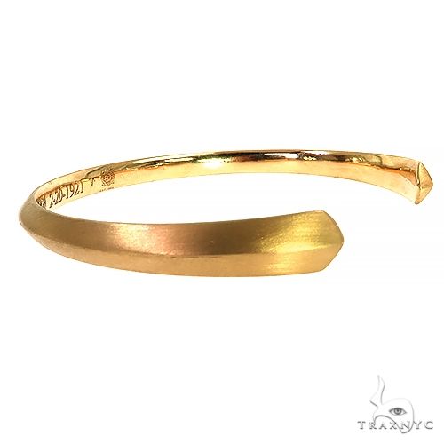 18K Gold Matte Finish Bangle Bracelet 68758 - Image 4