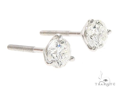 18K Gold 0.70 Ctw Round-Cut Natural Diamond Studs, photo 2 of 5