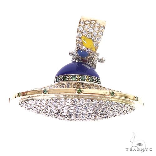 3D UFO Glow In The Dark Enamel Pendant 67060 - Image 6
