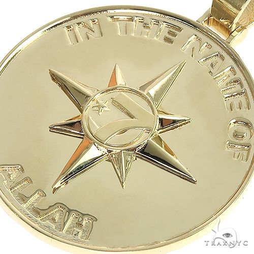 14K Gold 5 Percent Universal Flag Pendant, photo 3 of 6
