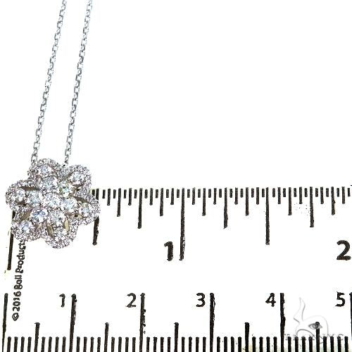 18K Gold Flower Diamond Necklace 67633 - Image 5