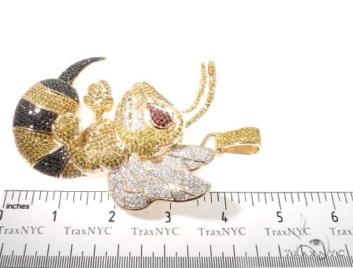Custom Large Angry Bee Pendant 64173 - Image 13