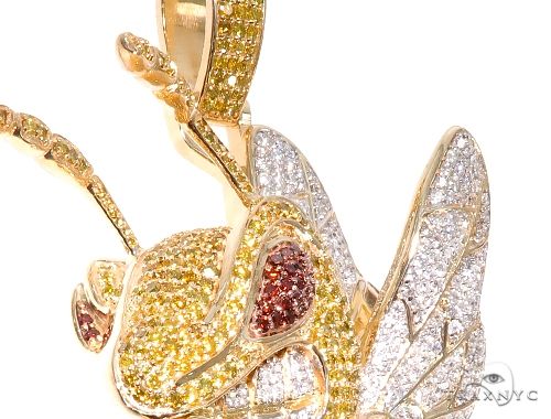 Custom Large Angry Bee Pendant 64173 - Image 7
