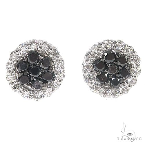 Round cluster earrings with black diamonds center and white diamond halo in white metal
