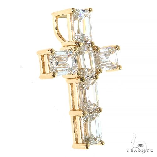 14K Gold Celestial Emerald Cross Pendant with Lab-Grown Diamonds, photo 2 of 7