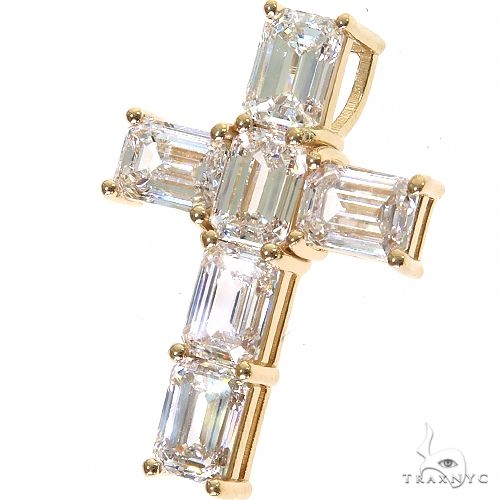 14K Gold Celestial Emerald Cross Pendant with Lab-Grown Diamonds, photo 3 of 7