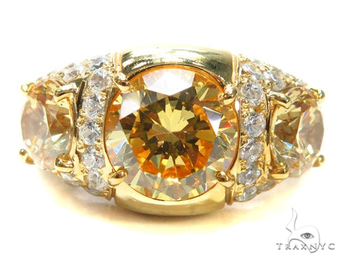 18K Gold Corvus Prong Diamond Ring, photo 2 of 6