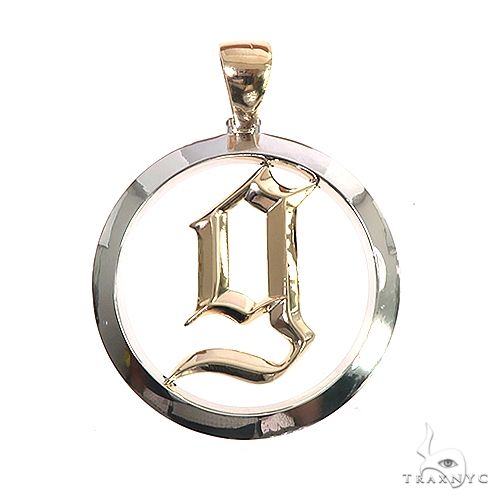 Custom 14K gold G initial pendant – solid letter form, front-facing view