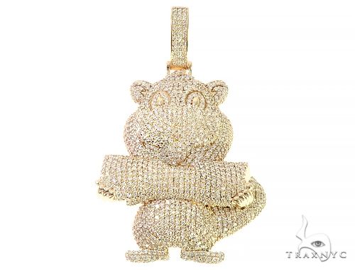 Custom diamond beaver pendant in yellow gold – pavé-set diamonds covering full animal silhouette, front view