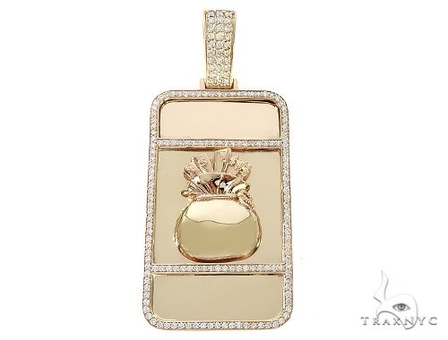 Custom diamond money bag pendant in yellow gold – three-quarter angle showing sculpted silhouette and diamond-set surface