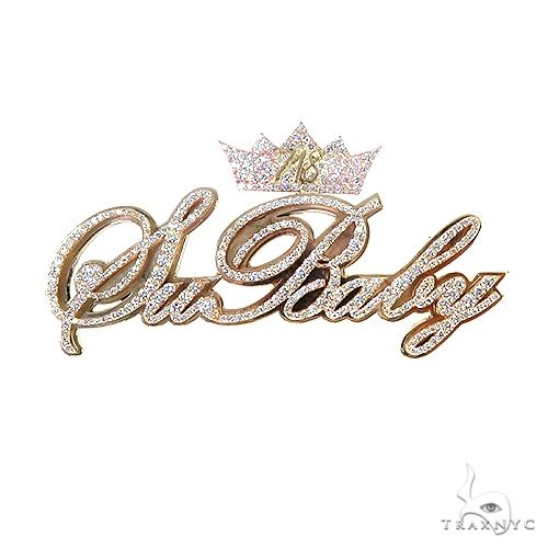 Custom diamond name pendant in yellow gold – full face view showing letter forms set with round diamonds