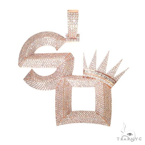 Custom diamond crown pendant in 14k gold – front view of crown silhouette with diamond-set points
