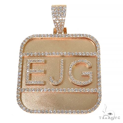 Custom diamond pendant for men, close-up of diamond-set face showing stone arrangement