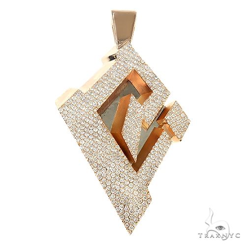 Custom diamond pendant with 'RIU' logo letterform design set with round diamonds – front view