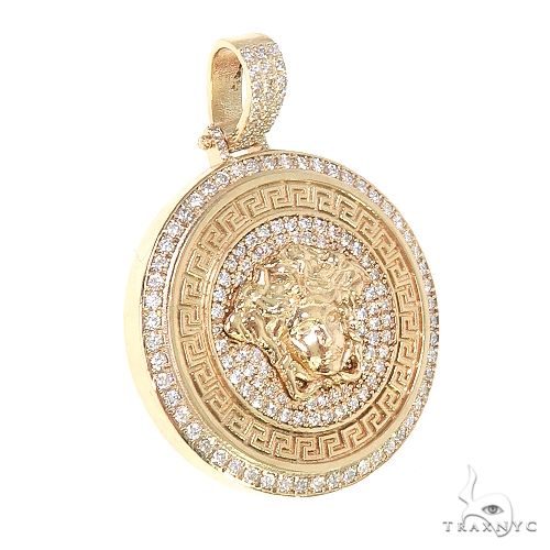 Yellow gold round pendant with Medusa head and diamond accents