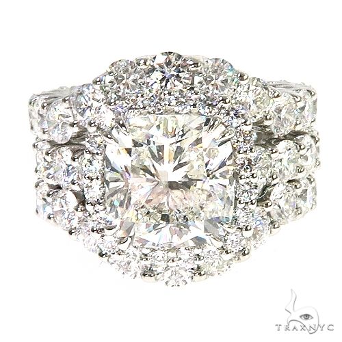 A platinum engagement set