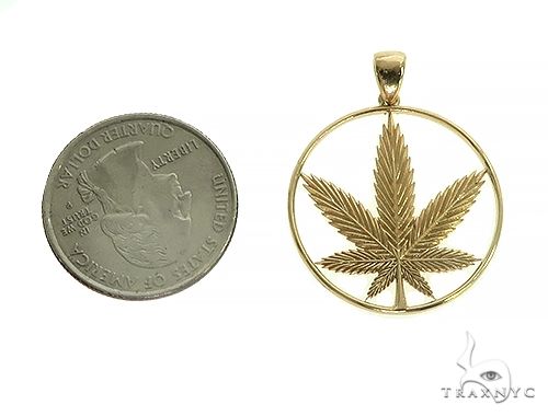 10K Gold Custom Made Weed Pendant, photo 4 of 5