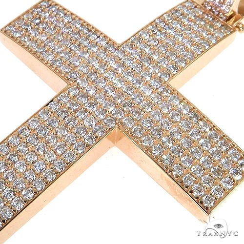 Rose gold men’s cross pendant fully encrusted with small sparkling diamonds