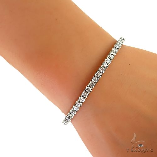 14K Gold Lab-Grown Diamond Stretch Bangle Bracelet, photo 3 of 3