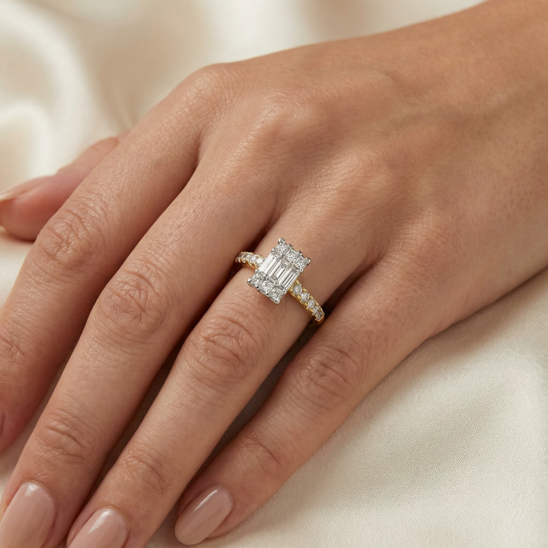 Baguette Diamond Engagement Ring in 14K gold, view 6