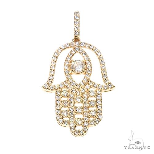 Yellow gold Hamsa pendant encrusted with small sparkling diamonds and a central round diamond