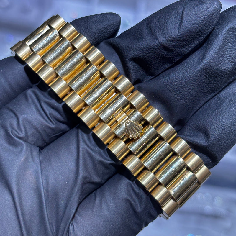 2024 Rolex Day-Date 40mm | 18K Yellow Gold | Green Ombre Dial, photo 2 of 2