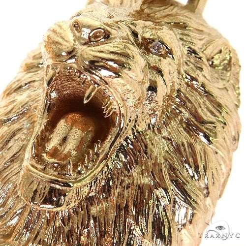 14K Gold Lion Head Pendant, photo 3 of 6
