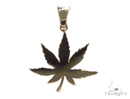 Maple Leaf Diamond Pendant, photo 4 of 7