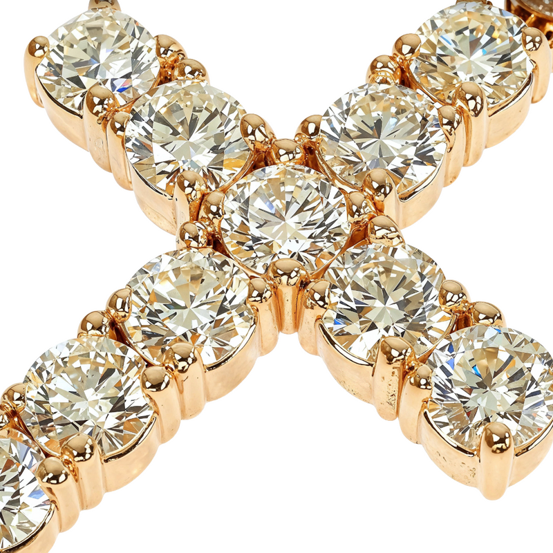 Medium Ban 25 Pointer Diamond Cross in 14K gold, view 3