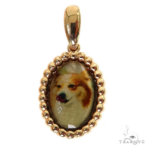 Yellow gold mini oval photo pendant with beaded edge and custom pet photo insert