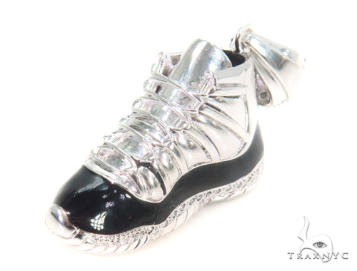 14K Gold Prong Diamond Sneaker Pendant, photo 4 of 9