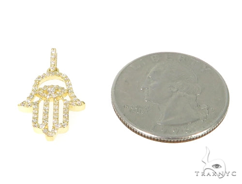18K Gold Small Hamsa Pendant, photo 6 of 8
