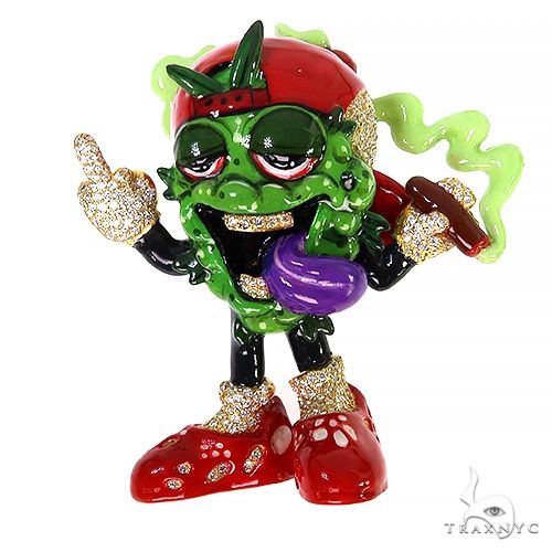 Custom diamond pendant with 2.37 ct round cut diamonds – front-facing view