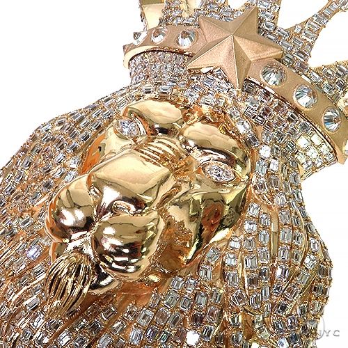 The Royal King Lion Diamond Pendant in 14K Gold, photo 4 of 7