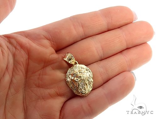 10K Gold TraxNYC Diamond Lion Pendant Mini, photo 7 of 9