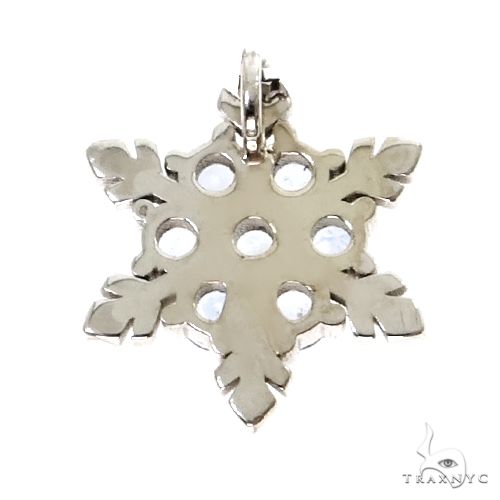 14K Gold TraxNYC Snowflake Sapphire Pendant, photo 4 of 5