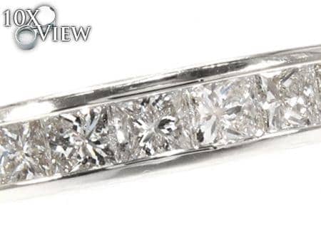 Invisible Diamond Wedding Ring in 18K gold, view 3