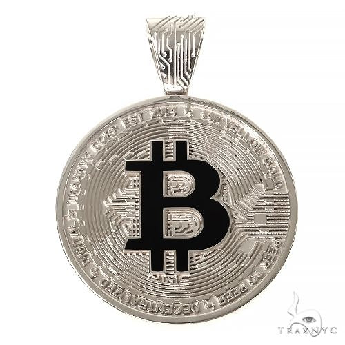 925 sterling silver spinning bitcoin pendant – front-facing view showing coin bezel and spinning mechanism