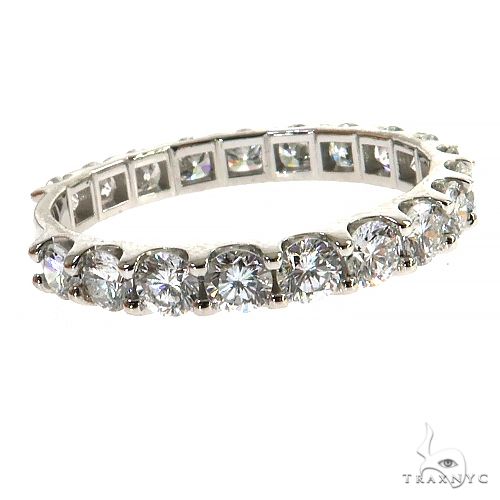 18K Gold 10 Pointer Diamond Wedding Band (Lab), photo 2 of 5