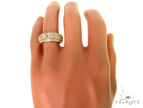 14K Gold Flower Diamond Ring 66171 | TraxNYC